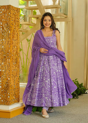 3 Pc Lavender Muslin Suit Set