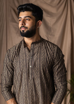 Mangal Deep Jodi – Black Printed Silk Saree & Black Silk Kurta Set
