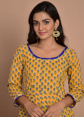 2 Pc Yellow Readymade Cotton Kurti Set VDRAN100090838 - Indian Silk House Agencies