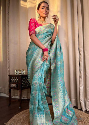 Blue Spun Silk Saree With Blouse Piece