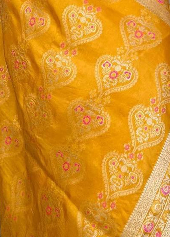 Yellow Spun Silk Saree With Blouse Piece