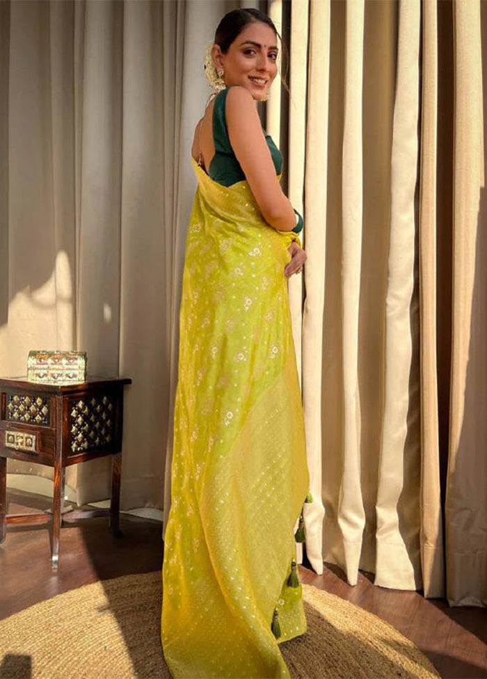 Light Green Spun Silk Saree With Blouse Piece