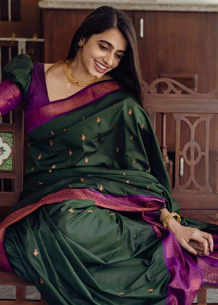 Green Spun Silk Saree With Blouse Piece