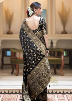 Black Spun Silk Saree With Blouse Piece