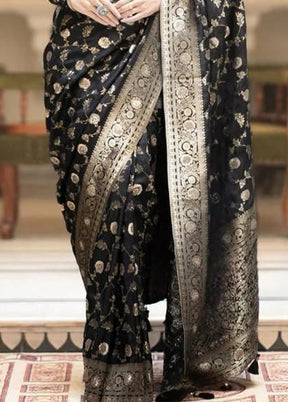 Black Spun Silk Saree With Blouse Piece