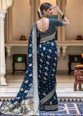 Blue Spun Silk Saree With Blouse Piece