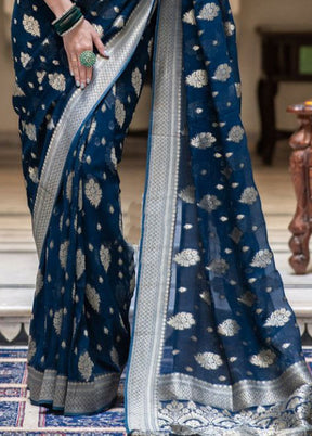 Blue Spun Silk Saree With Blouse Piece