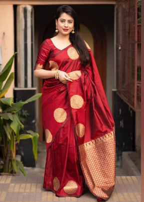 Red Spun Silk Saree With Blouse Piece