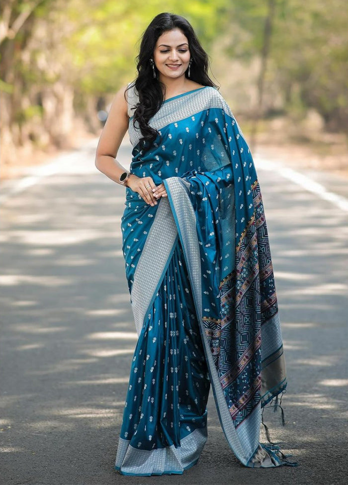 Blue Spun Silk Saree With Blouse Piece
