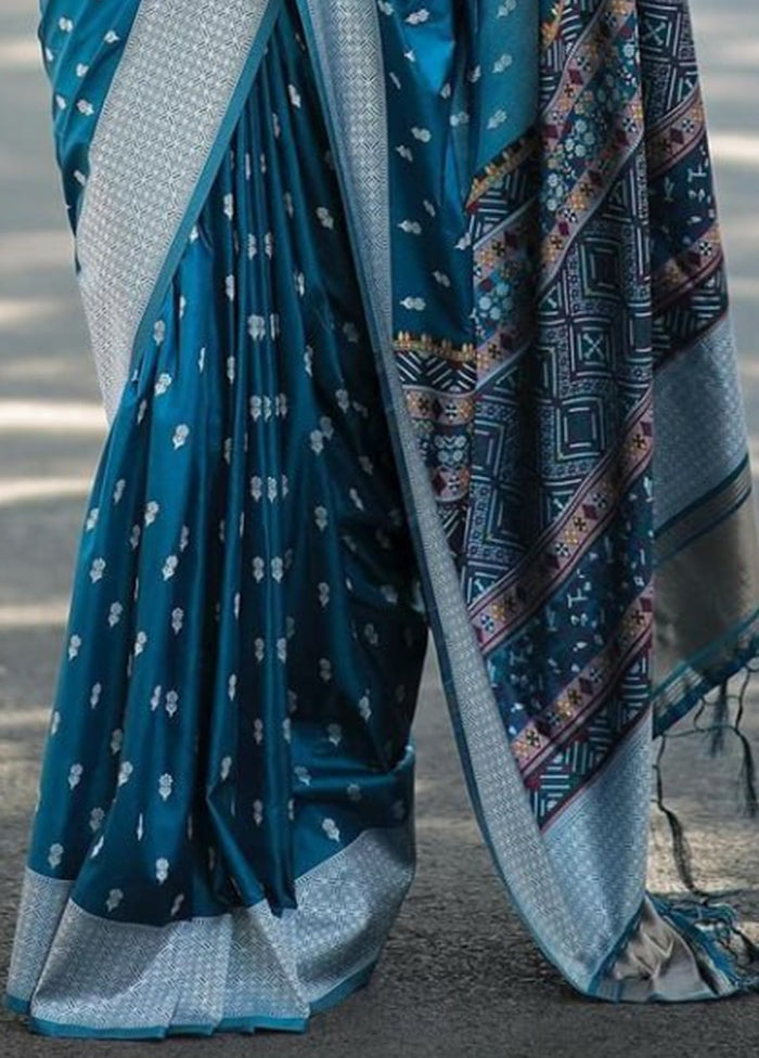 Blue Spun Silk Saree With Blouse Piece