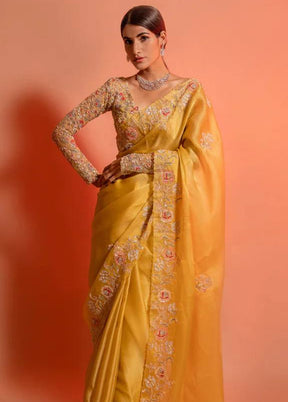 Yellow Spun Silk Saree With Blouse Piece