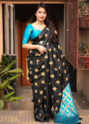Black Spun Silk Saree With Blouse Piece