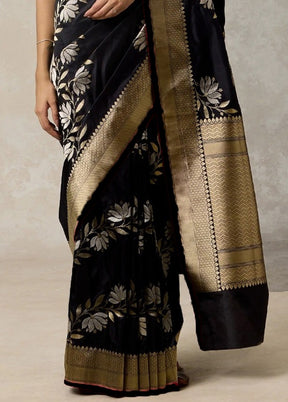 Black Spun Silk Saree With Blouse Piece
