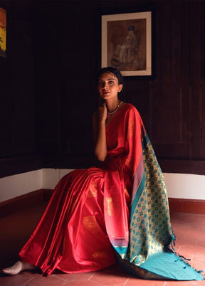 Red Spun Silk Saree With Blouse Piece