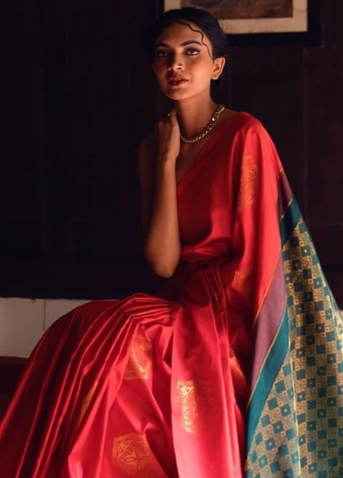 Red Spun Silk Saree With Blouse Piece