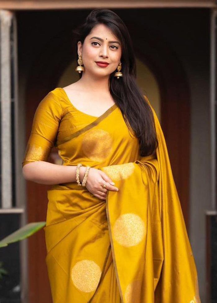 Yellow Spun Silk Saree With Blouse Piece