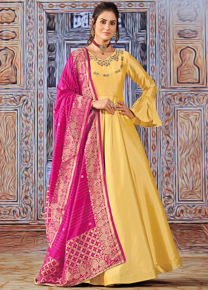 3 Pc Yellow Pure Silk Suit Set With Dupatta VDKSH211272 - Indian Silk House Agencies