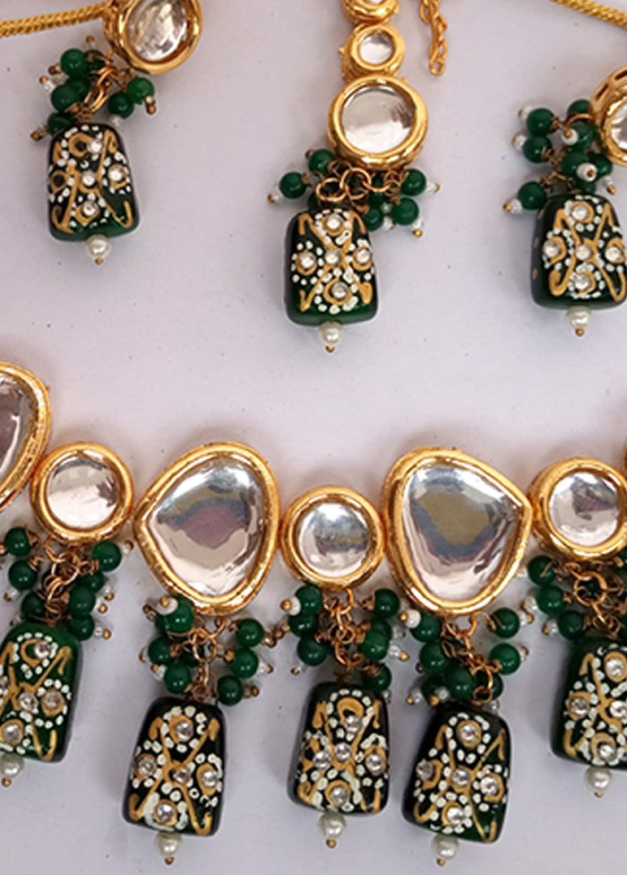 Kundan Studded Green Jewellery Set With Mangtika - Indian Silk House Agencies