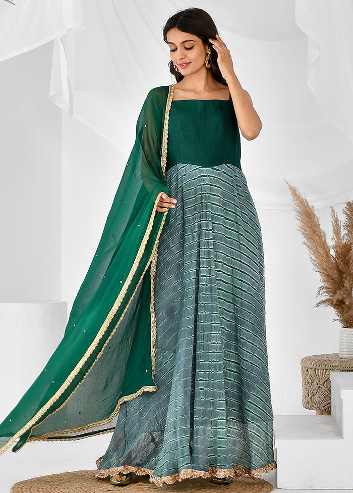 2 Pc Green Cotton Printed Kurti Set VDRAN12042026 - Indian Silk House Agencies