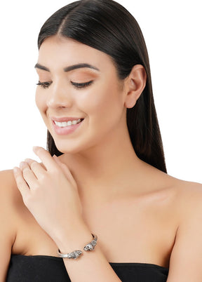 A Stunning Bangle In The Silver Tone Finish With Intricate Handcrafted Detailing - Indian Silk House Agencies