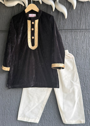 Black Silk Kurta & Pajama Set