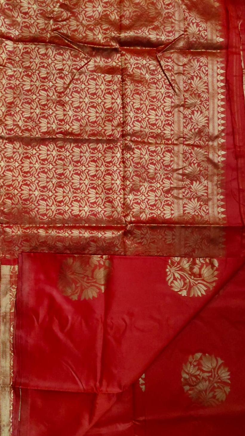 Red Spun Silk Saree With Blouse Piece