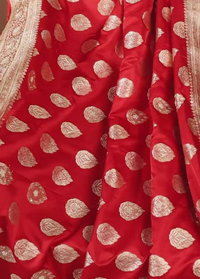 Red Handloom Banarasi Pure Silk Saree With Blouse Piece