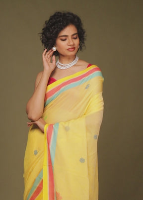 Yellow Matka Silk Saree With Blouse Piece