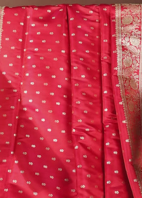Red Handloom Banarasi Pure Silk Saree With Blouse Piece