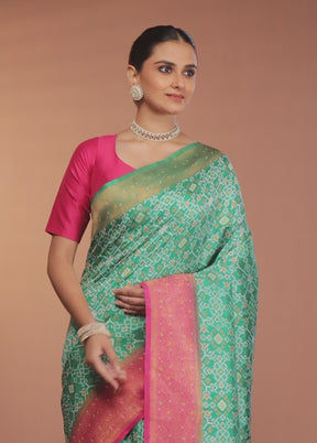 Green Dupion Silk Saree With Blouse Piece