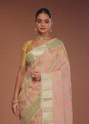 Green Cotton Saree With Blouse Piece