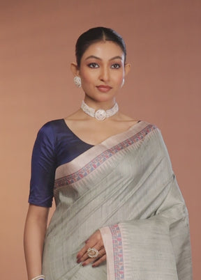 Green Printed Silk Saree Without Blouse Piece