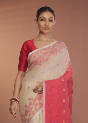 Cream Matka Silk Saree With Blouse Piece