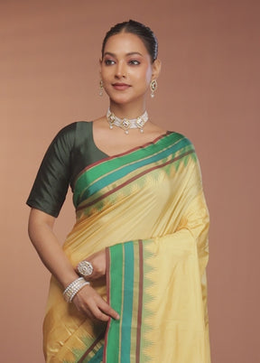 Cream Kanjivaram Silk Saree With Blouse Piece