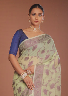 Green Cotton Saree With Blouse Piece