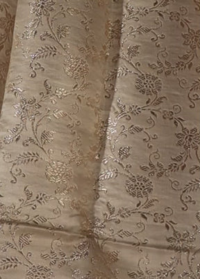 White Handloom Banarasi Pure Silk Saree With Blouse Piece