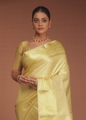 Cream Kanjivaram Silk Saree With Blouse Piece