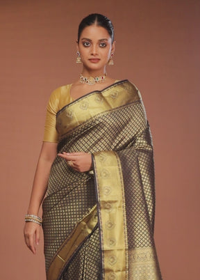 Black Kanjivaram Silk Saree With Blouse Piece