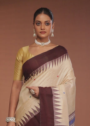 Cream Handloom Tussar Pure Silk Saree With Blouse Piece