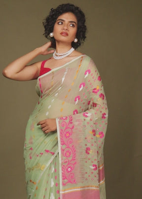 Green Tant Jamdani Saree Without Blouse Piece