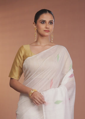 White Matka Silk Saree With Blouse Piece