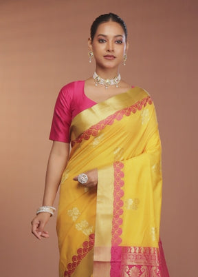 Yellow Kanjivaram Silk Saree With Blouse Piece