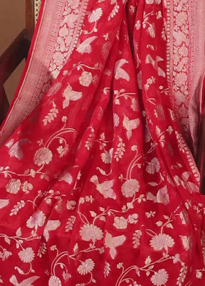 Red Handloom Pure Georgette Saree With Blouse Piece