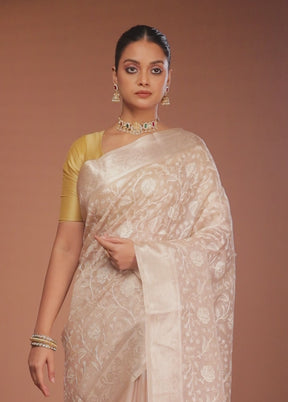 Cream Cotton Saree With Blouse Piece