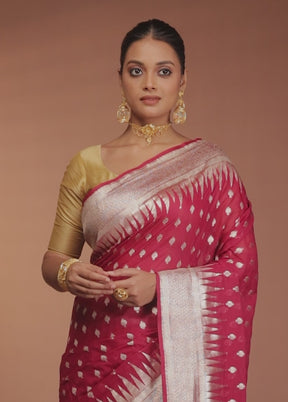 Red Georgette Saree With Blouse Piece