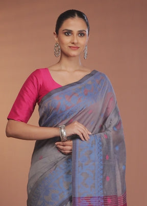 Grey Matka Silk Saree With Blouse Piece