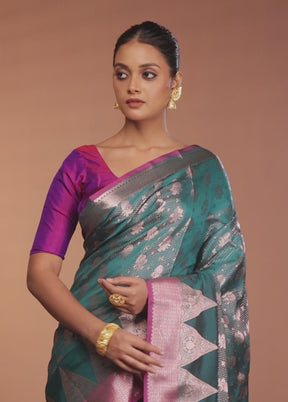 Green Dupion Silk Saree With Blouse Piece