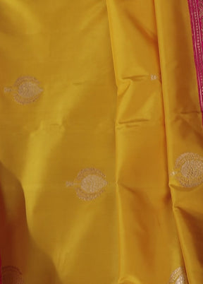 Yellow Handloom Katan Pure Silk Saree With Blouse Piece
