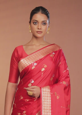 Red Handloom Banarasi Pure Silk Saree With Blouse Piece