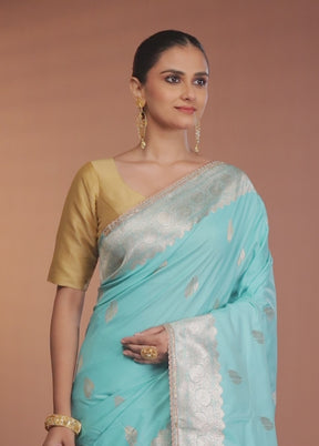 Blue Katan Silk Saree With Blouse Piece